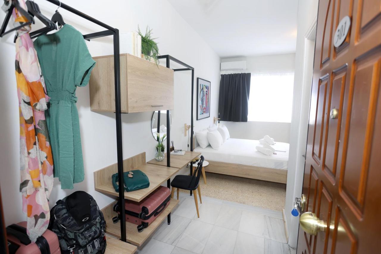 Old Town Hall Suites And Apartments Athene Buitenkant foto